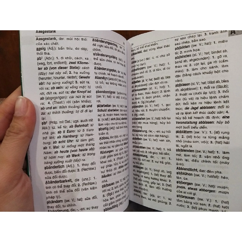 Từ điển Đức - Việt hiện đại - Nguyễn Thu Hương, Nguyễn Hữu Đoàn 756684