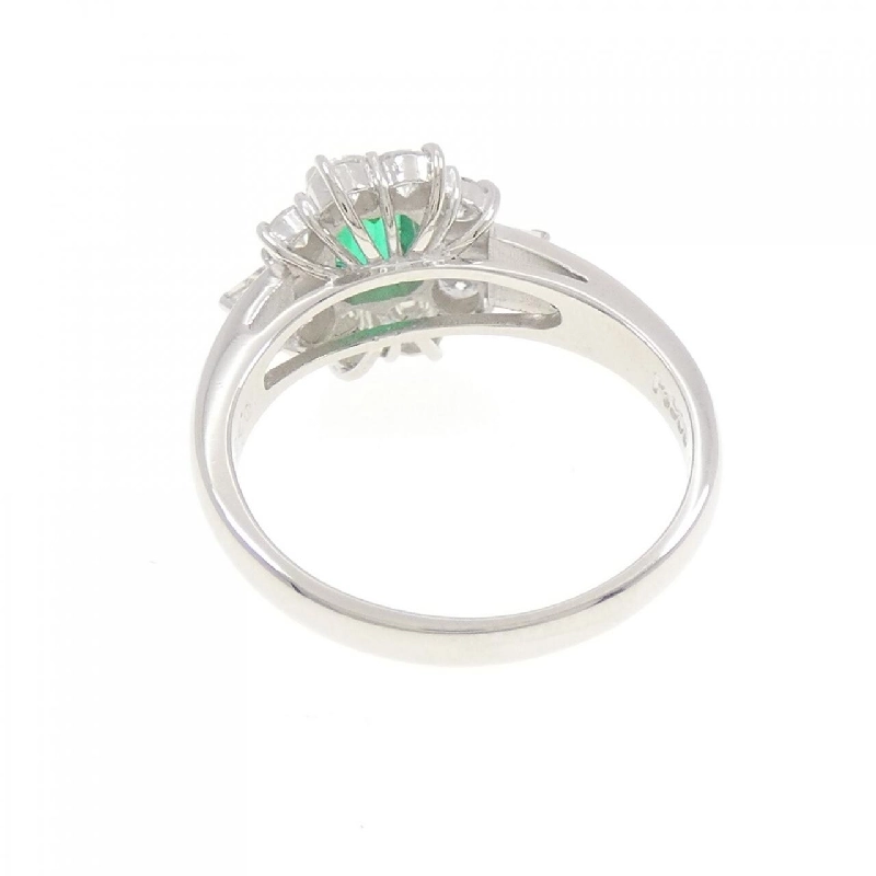 Nhẫn Emerald 0.39CT 671857