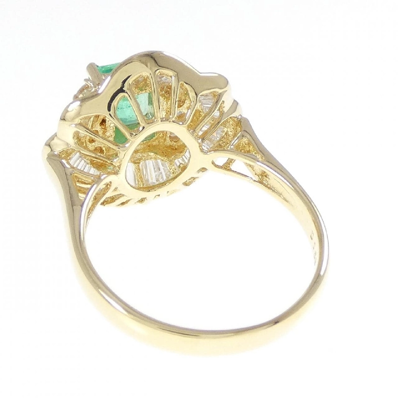 Nhẫn Emerald K18YG 0.96CT - Hàng hiệu Chính hãng 850601