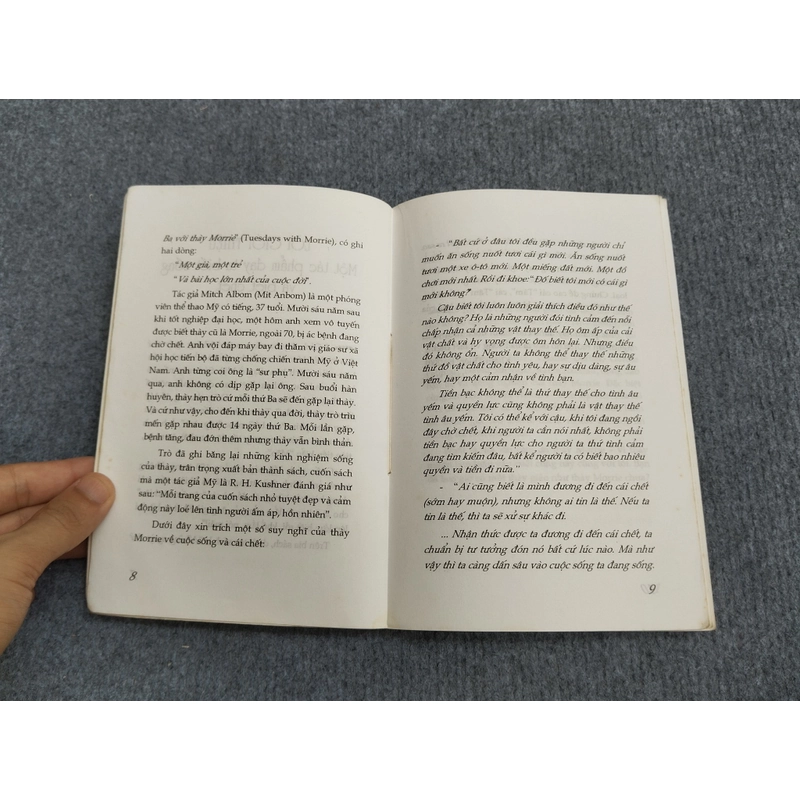 NHỮNG NGÀY THỨ BA VỚI THÀY MORRIE 478688