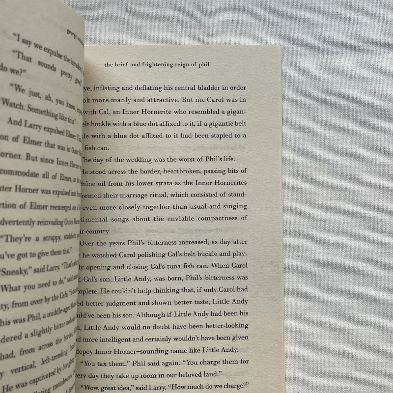 The Brief and Frightening Reign of Phil - George Saunders  786532