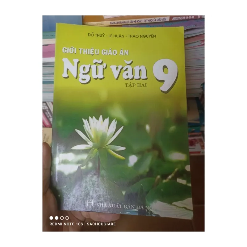 Giới Thiệu Giáo Án Ngữ Văn 9 (Tập 2) - Đỗ Thúy, Lê Huân, Thảo Nguyên 2005 982512