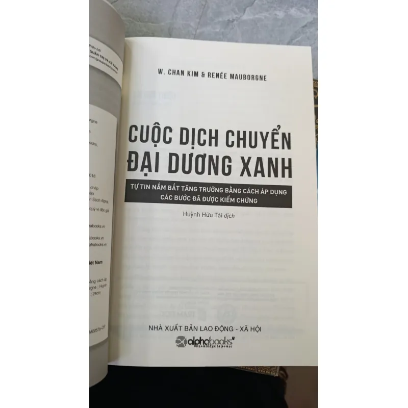 CUỘC DỊCH CHUYỂN ĐẠI DƯƠNG XANH - HUỲNH HỮU TÀI 739136