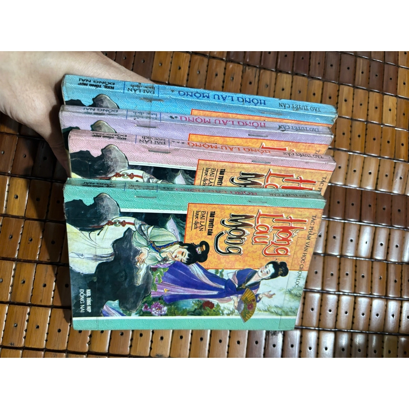 Bộ Truyện Hồng Lâu Mộng 4 cuốn 551608