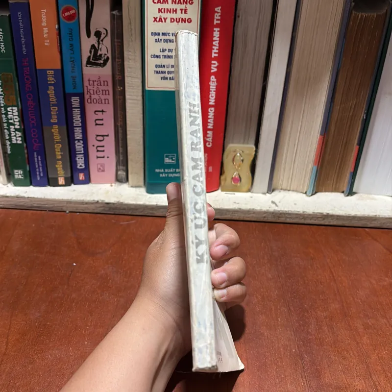 II Ký Ức Cam Ranh (Hồi Ức Về Trại Tù Binh Trên Bán Đảo Cam Ranh) - Nhiều Tác Giả - 1999 797174