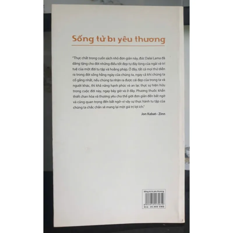 Sống Từ Bi Yêu Thương 694434