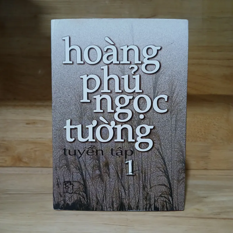Tuyển Tập Hoàng Phủ Ngọc Tường (Bộ 4 Tập) - Trần Thức tuyển chọn 559461