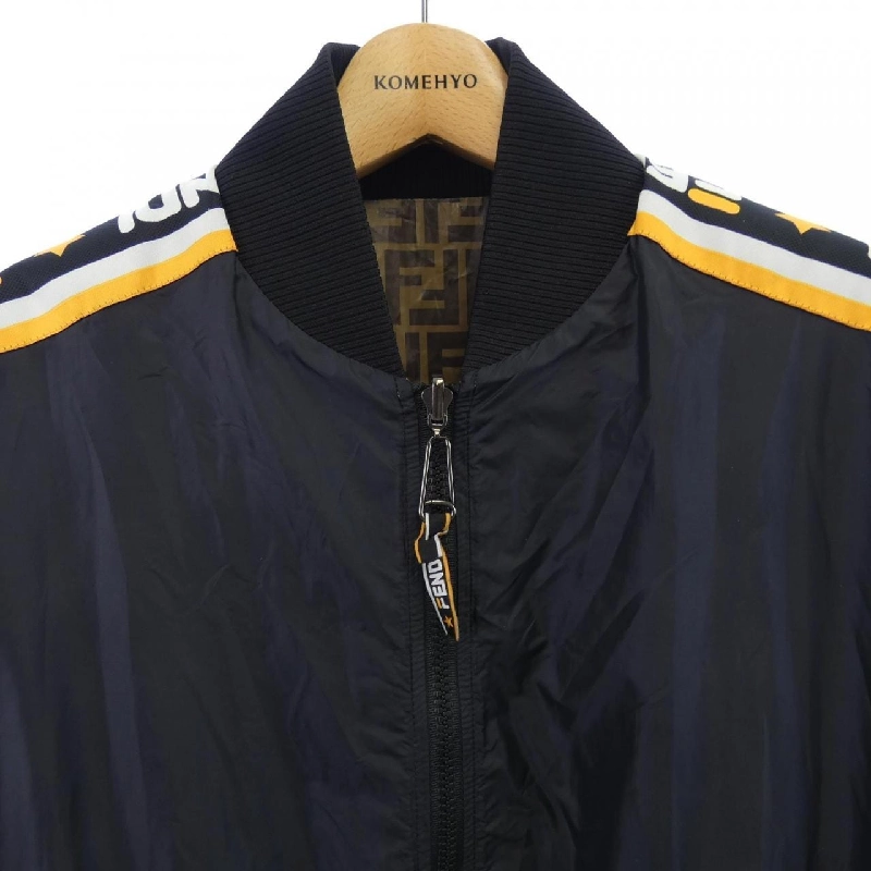 Áo khoác FENDI 633974