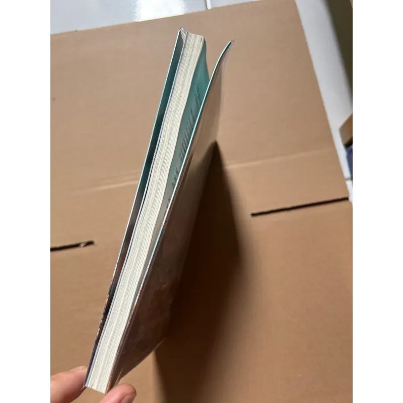 Thế giới rộng lớn đừng đi một mình 605696