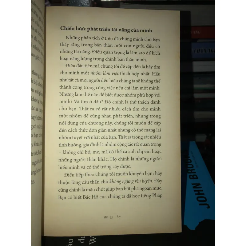 Sống có giá trị tập 3 thắp ngọn đuốc xanh 760041
