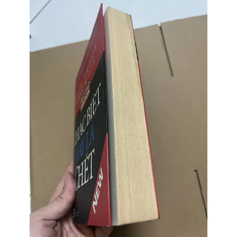 Khác biệt hay là chết 995963