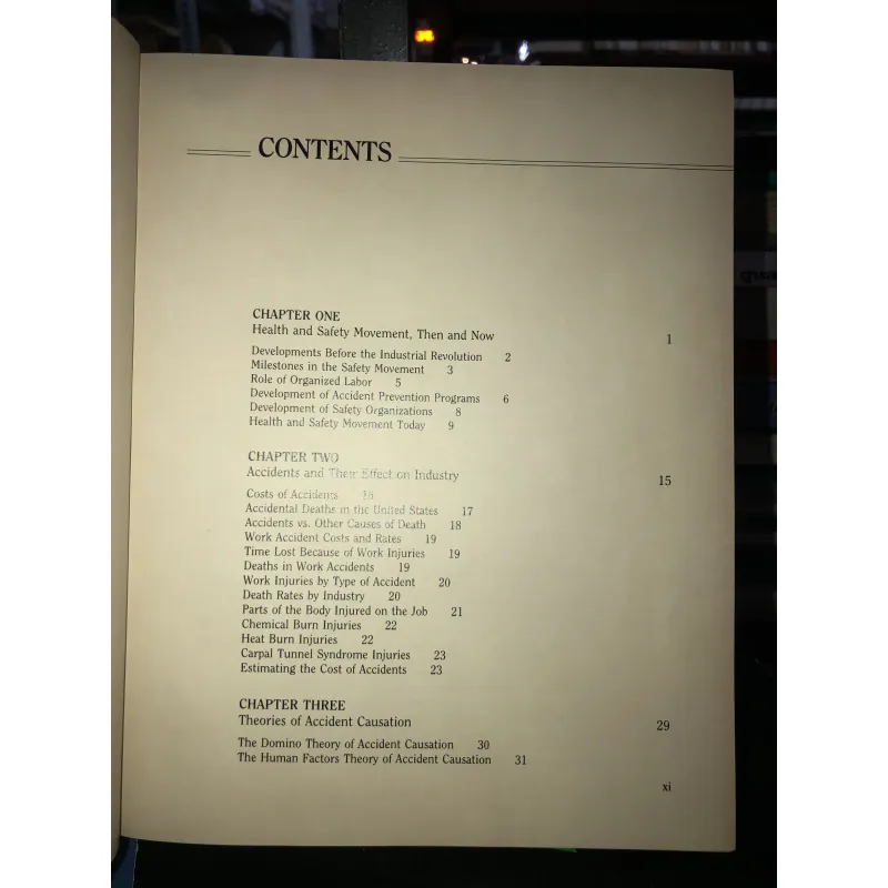 Industrial safety and health in the age of high technology - David L. Goetsch 791845