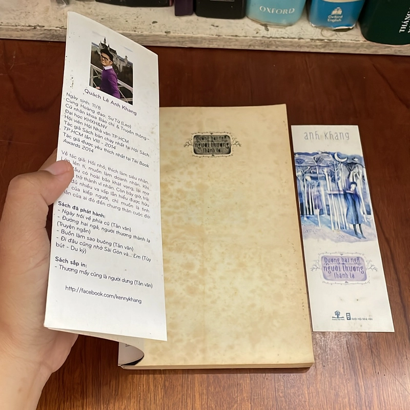 II Tựa sách: Đường Hai Ngả Người Thường Thành Người Lạ - Anh Khang - 2015 536733