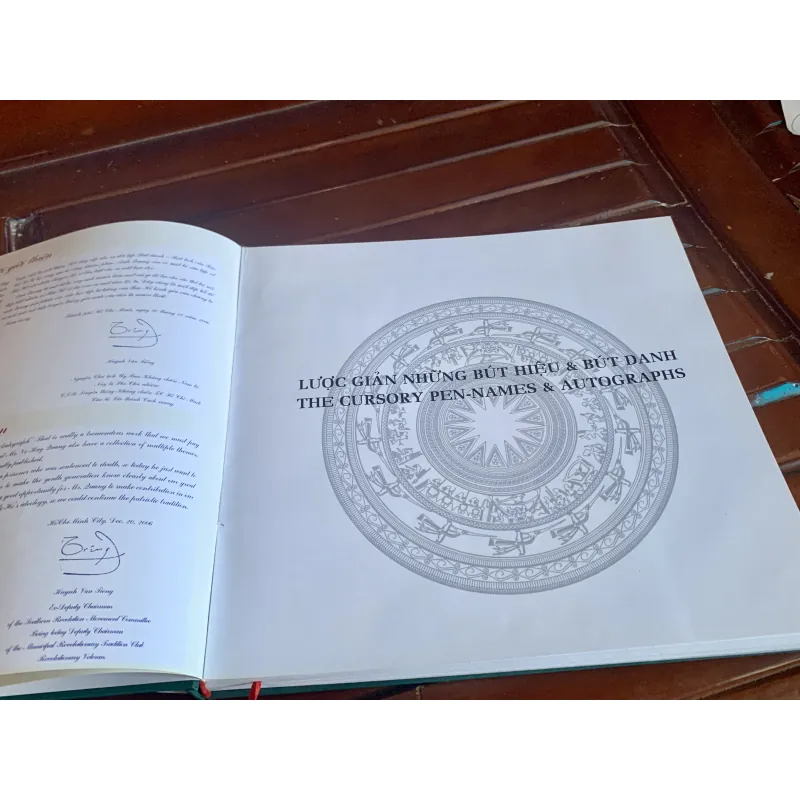 Chủ tịch Hồ Chí Minh - bút danh và bút tích 1039310