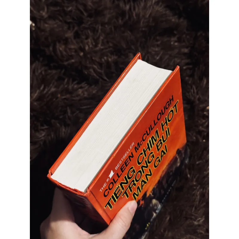 Tiếng chim hót trong bụi mận gai 992156