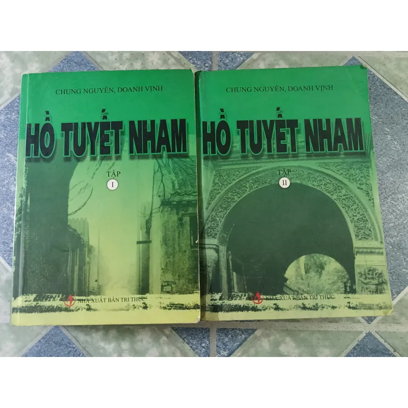 Hồ Tuyết Nham ( 2 tập) - Chung Nguyên & Doanh Vịnh 712497