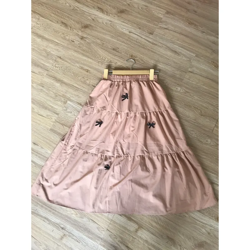 Chân váy dài vải màu cam nhạt 736953