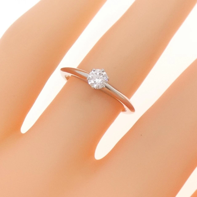 Nhẫn Solitaire Cổ Điển Tiffany 0.22CT E VVS1 EXT - Hàng hiệu Chính Hãng 835485