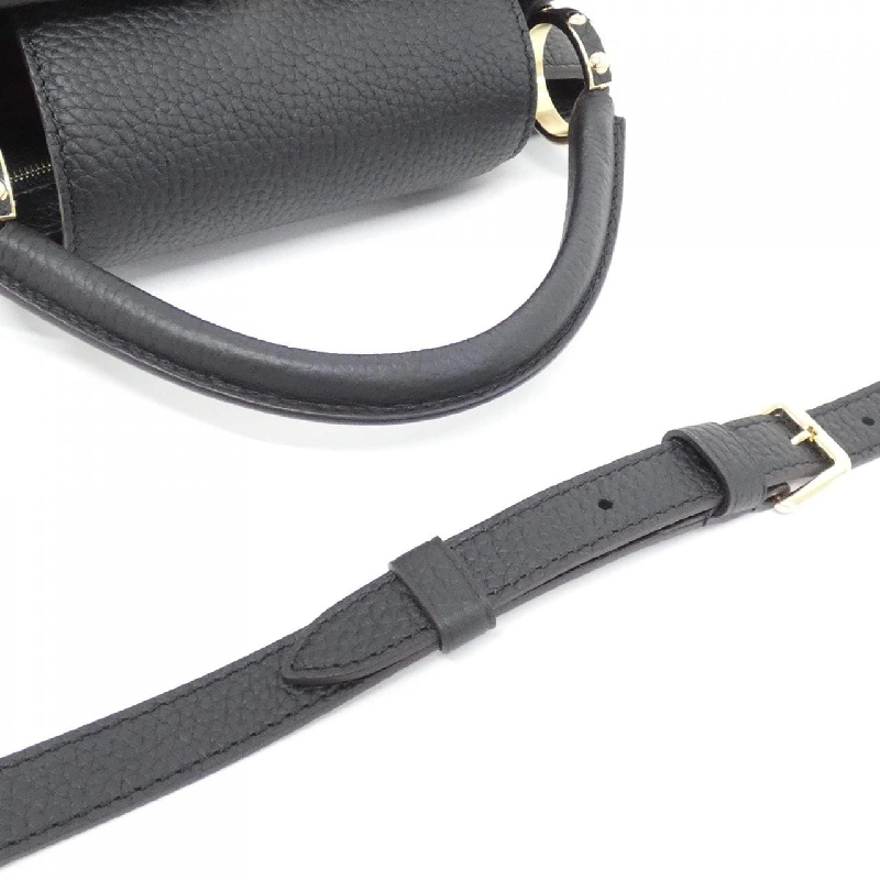 Túi Louis Vuitton Capucines BB M94755 616479