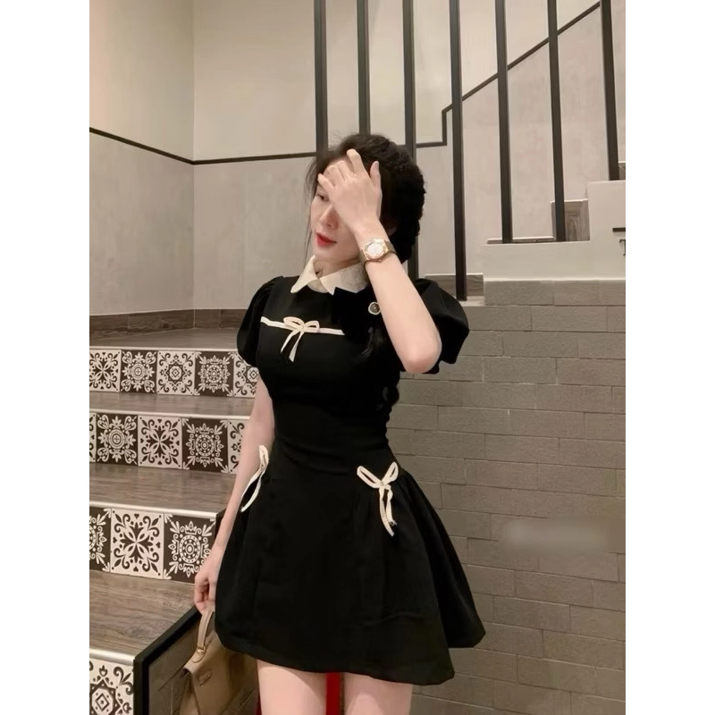 Đầm đen có đính nơ dễ thương 462516