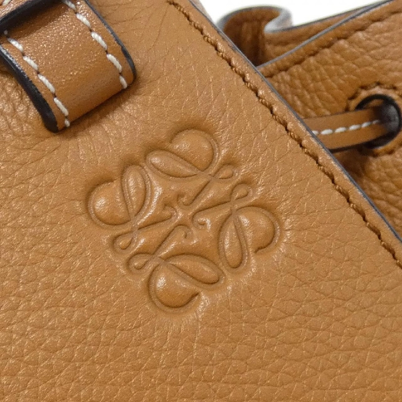 Túi đeo vai Loewe Hammock Drawstring Mini 314 12 V07 611105