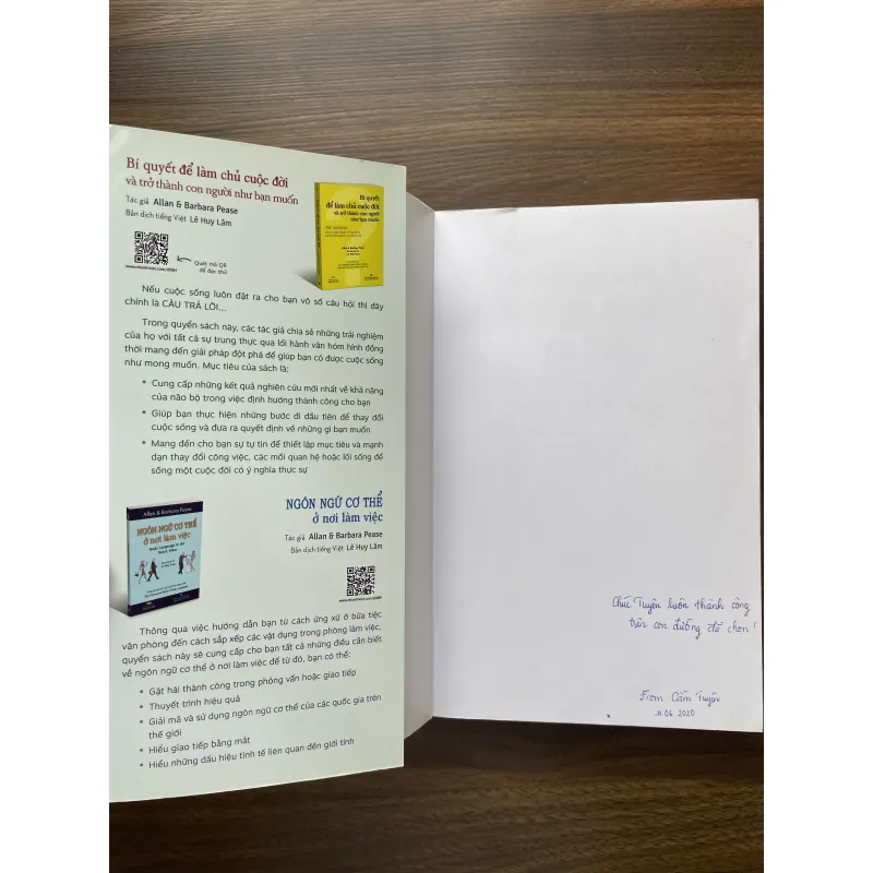 Cuốn sách hoàn hảo về ngôn ngữ cơ thể - Allan & Barbara Pease 970527