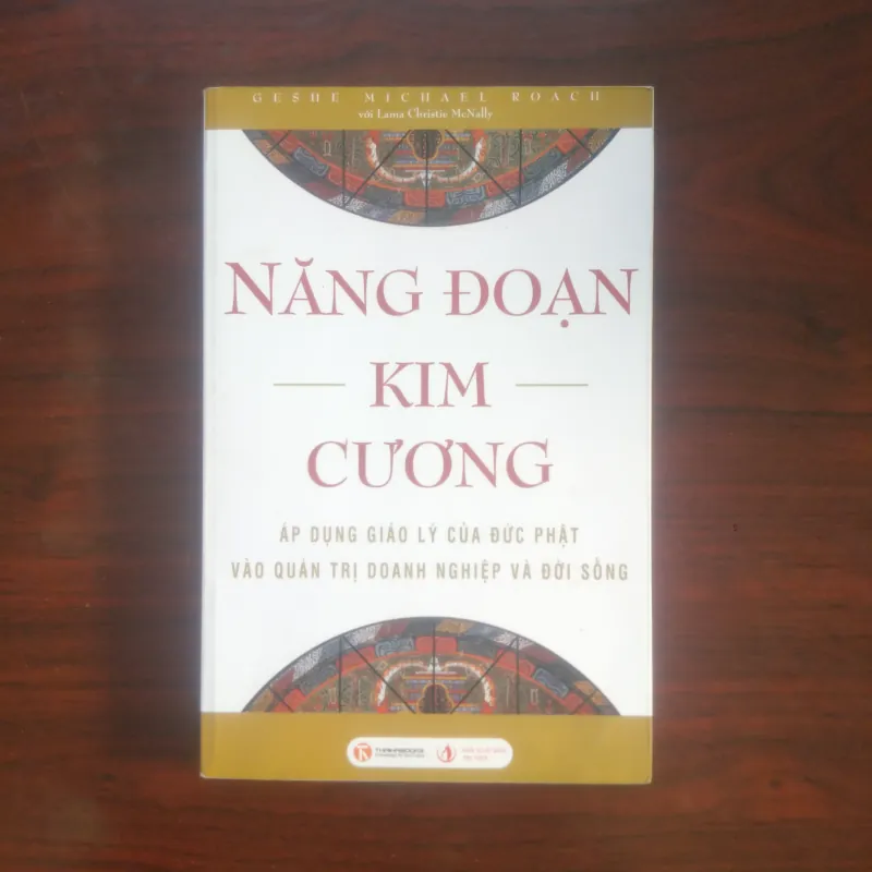 [Sách Phật Giáo] Năng Đoạn Kim Cương (Geshe Michael Roach) 937080