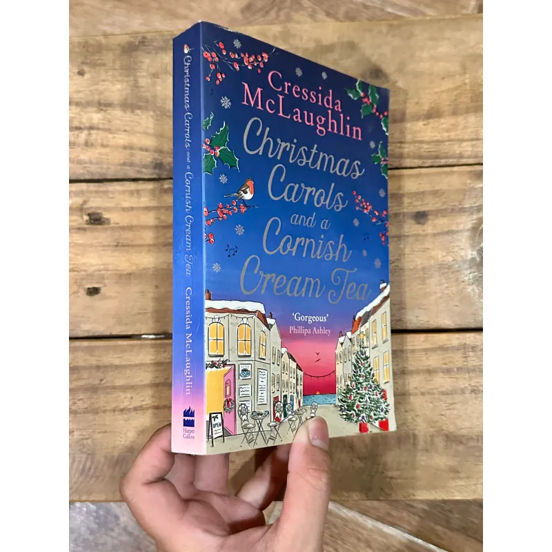 Christmas Carols and a Cornish Cream Tea - Cressida McLaughlin 752898