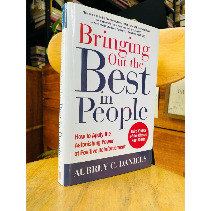 BRINGING OUT THE BEST IN PEOPLE - AUBREY C. DANIELS 121772