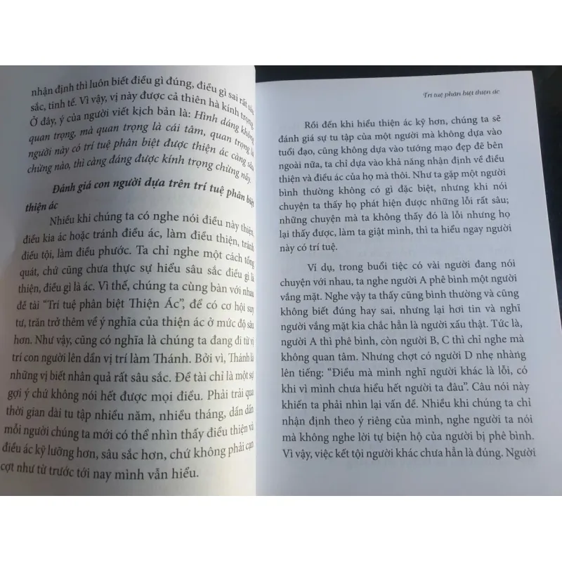 Trí Tuệ Phân Biệt Thiện Ác - Thích Chân Quang 758493