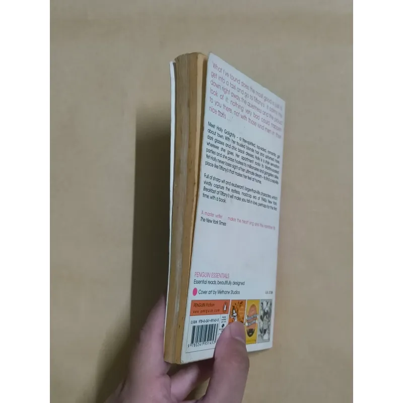 Breakfast at Tiffany's - Truman Capote 976378