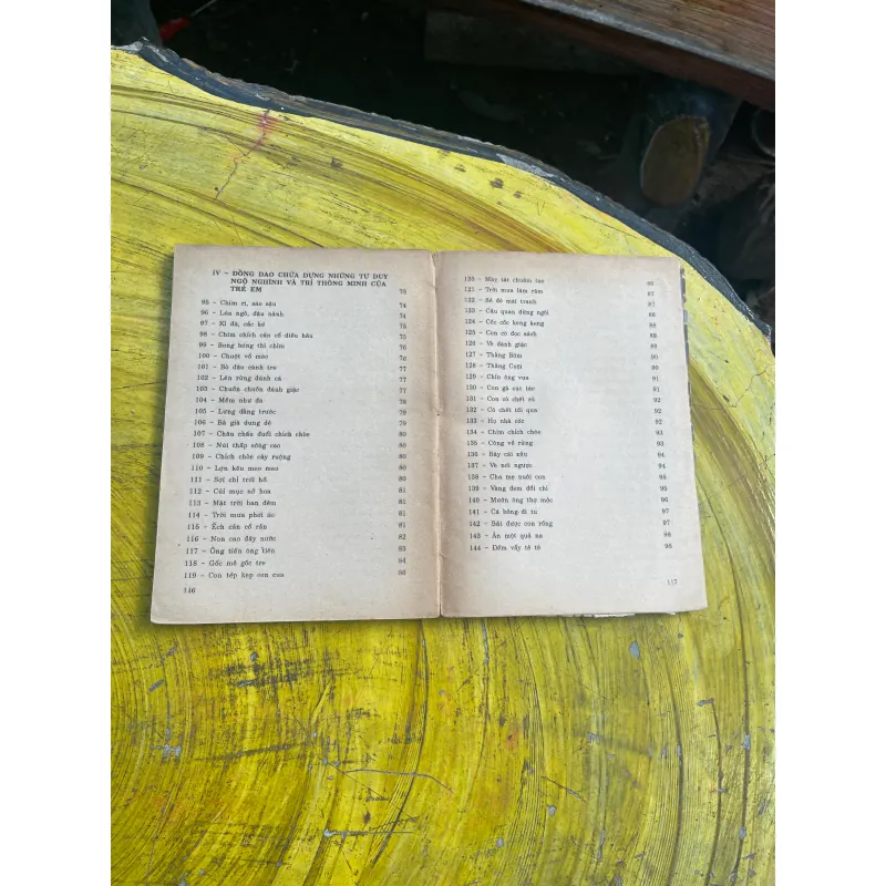 COMBO ĐỒNG DAO VIỆT NAM- PHÊ BÌNH BÌNH LUẬN VĂN HỌC CA DAO - DÂN CA TỤC NGỮ VÈ 733129