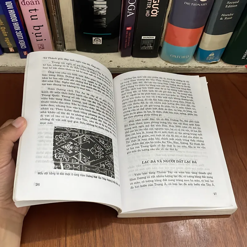 II Tựa sách: Con Đường Tơ Lụa - Xa Mộ Kỳ - Nguyễn Phổ (Dịch) - 2000 558228