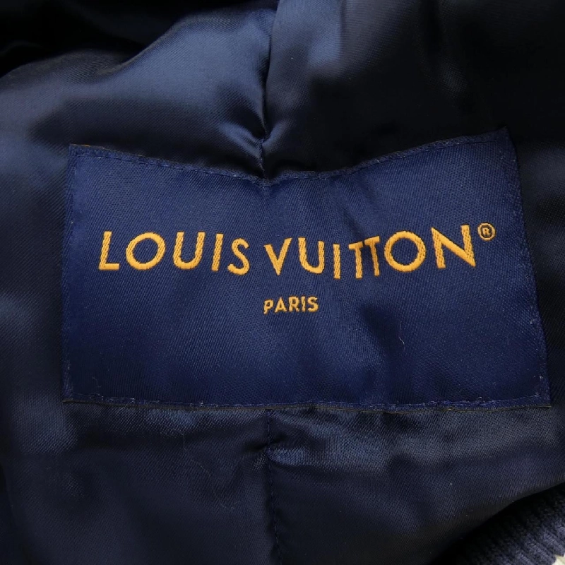 Áo khoác LOUIS VUITTON - Hàng hiệu Authentic 900821