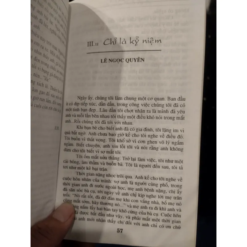 sách "Chuyện tình tự kể" do Nhà xuất bản Trẻ phát hành.
Sách thuộc thể loại văn học, 1025386