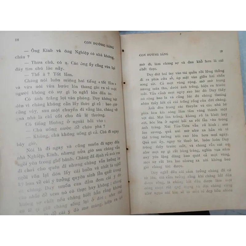 CON ĐƯỜNG SÁNG - HOÀNG ĐẠO 714271