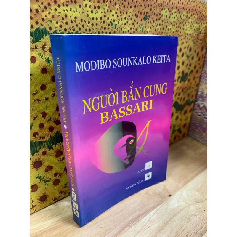 Người Bắn Cung Thành Bassari - Modibo Sounkalo Keita 926314