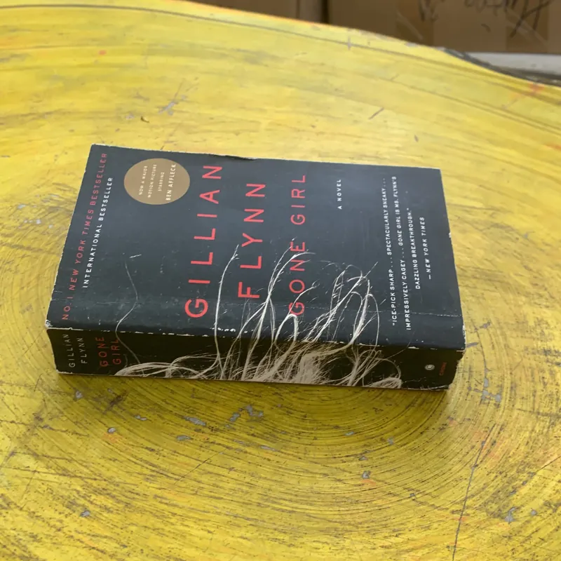 GONE GIRL - GILLIAN FLYNN 790290