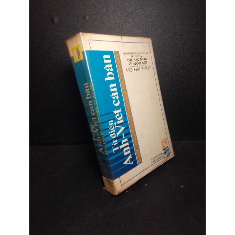 Từ điển Anh Việt căn bản Hồ Hải Thụy năm 1994 mới 70% ố có ký tên ở đầu sách HPB.HCM2811 321478