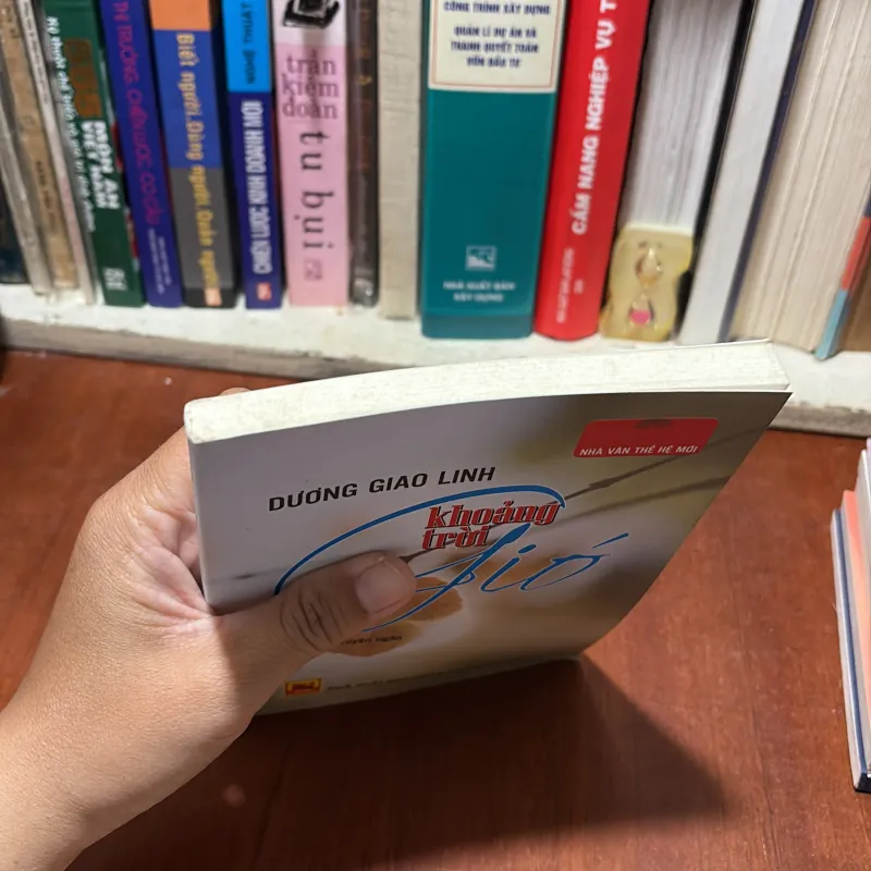 II Tập Truyện Ngắn: Khoảng Trời Gió - Dương Giao Linh - 2020 785689