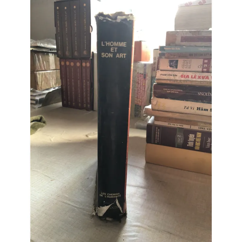 L’Homme et Son Art 992425