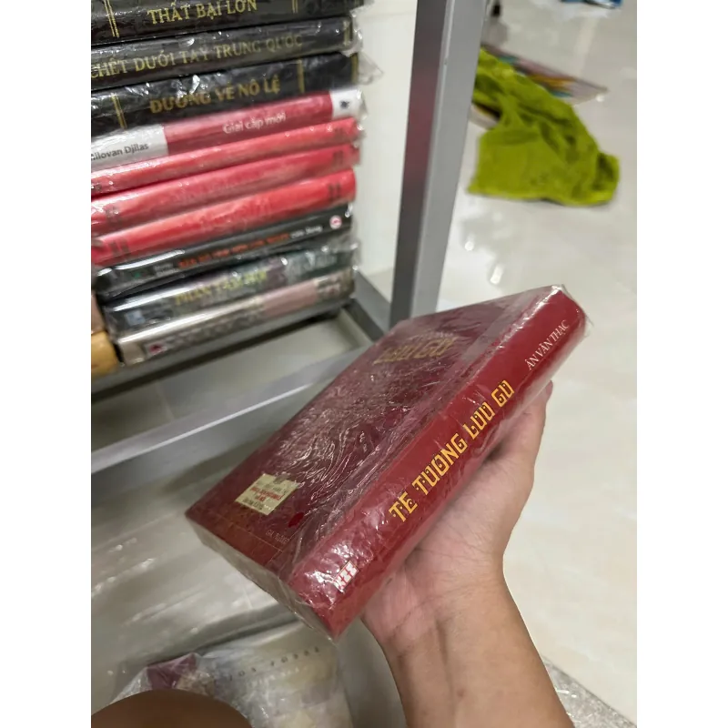 Tể tướng Lưu Gù - Ân Văn Thạc (Bìa cứng) 563396