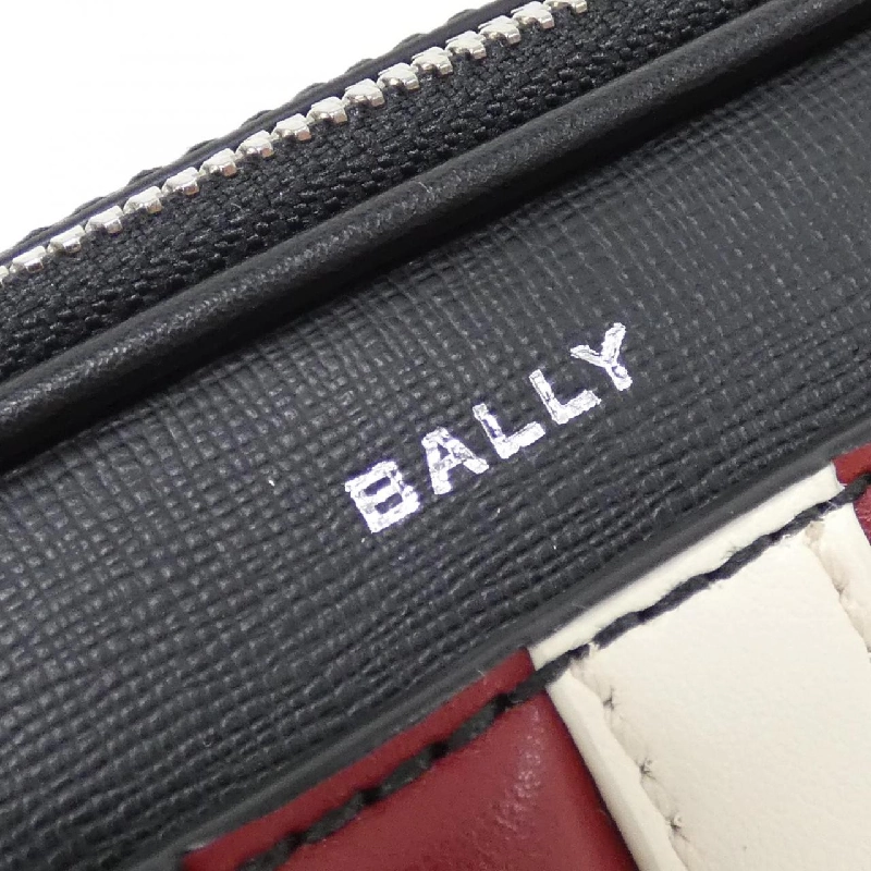 【Sản phẩm mới】Túi đeo vai MYTHOS MINICROSS của Bally 613255