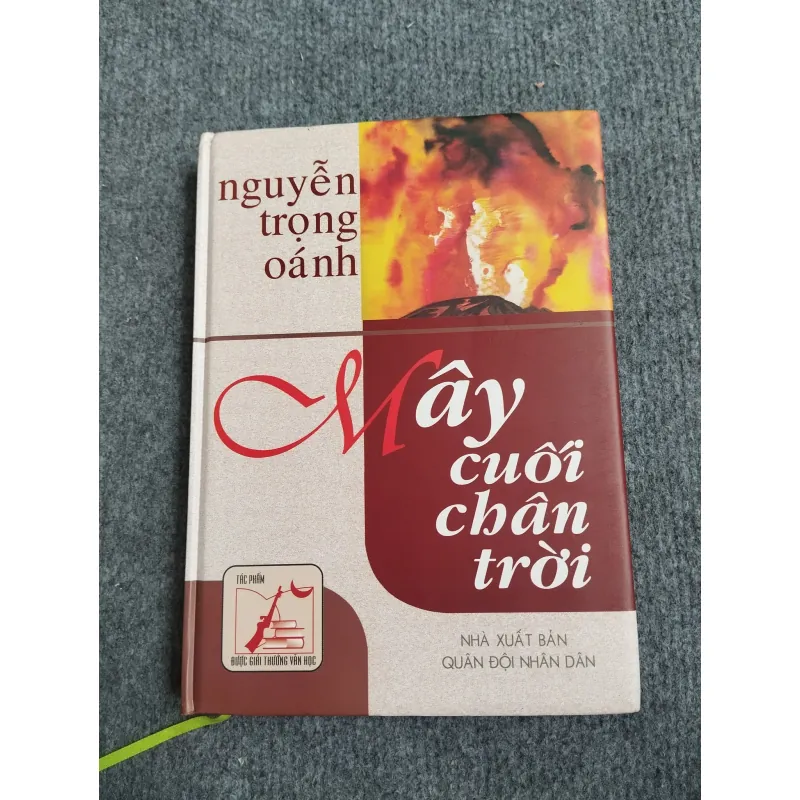 MÂY CUỐI CHÂN TRỜI - NGUYỄN TRỌNG OÁNH 694843