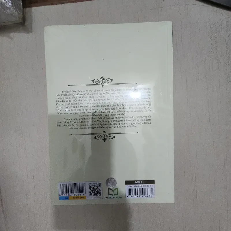 Sách Ivanhoe mới 99% 715548