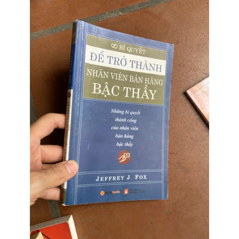Sách 8 bí quyết để trở thành nhân viên bán hàng bậc thầy 313863