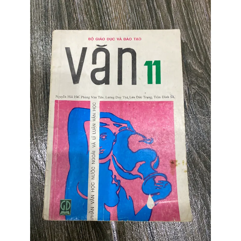 SÁCH GIÁO KHOA VĂN 11**XUẤT BẢN NĂM 1995*TẶNG QUÀ 0Đ +FREESHIP KHI MUA SP TRONG GÓC CỦA AN 606154