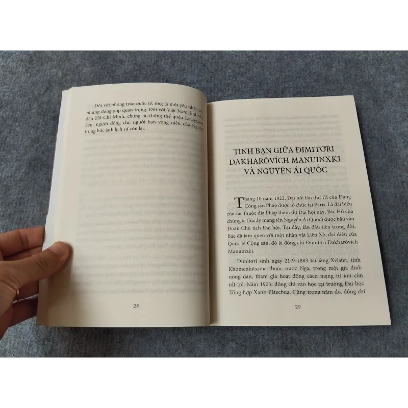 HỌ ĐÃ LÀM NÊN THẾ KỶ 700988