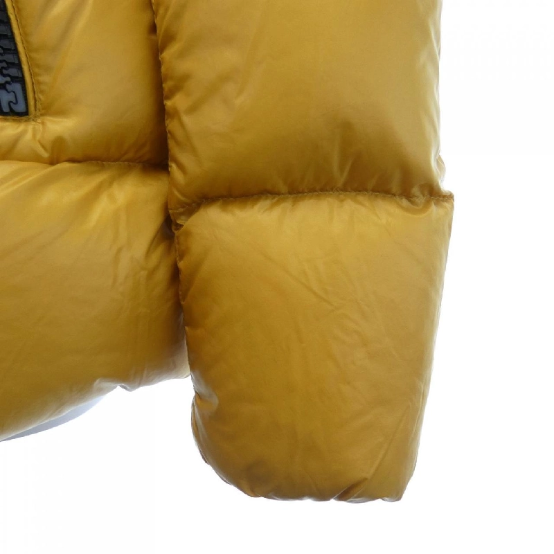 Áo khoác lông vũ MONCLER 640498