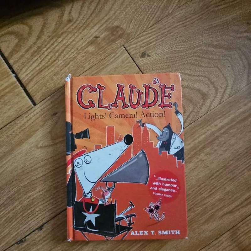 Claude Lights! Camera! Action! Giá 20k  602621